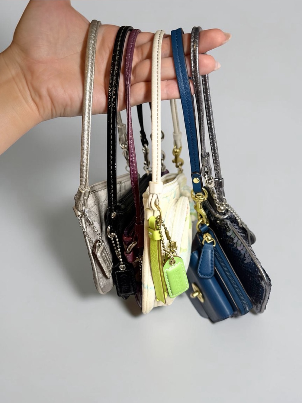 🌈 Vintage Coach Wristlets/Wallets Bundle Lot of 6 - Picture 5 of 14
